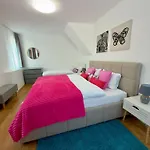 Duplex-wohnung Mit Dachterrasse Am Bodensee * ستاد