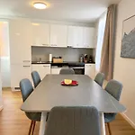 Duplex-wohnung Mit Dachterrasse Am Bodensee * ستاد