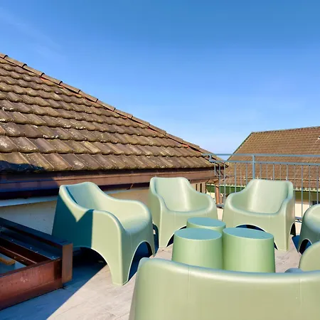 Appartement Duplex-wohnung Mit Dachterrasse Am Bodensee *