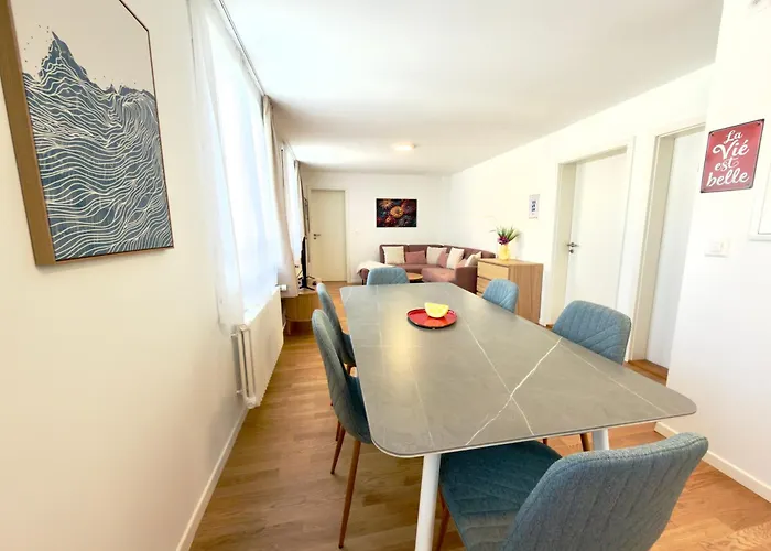 Thelake I Bodensee I St Gallen I Bregenz I Appenzell アパート シュタード